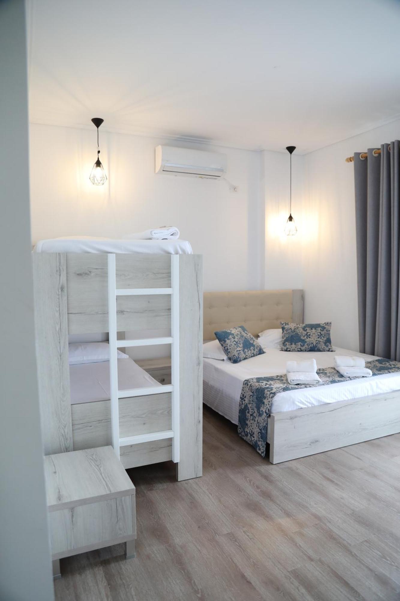 Relax Mea Hotel Saranda Zewnętrze zdjęcie