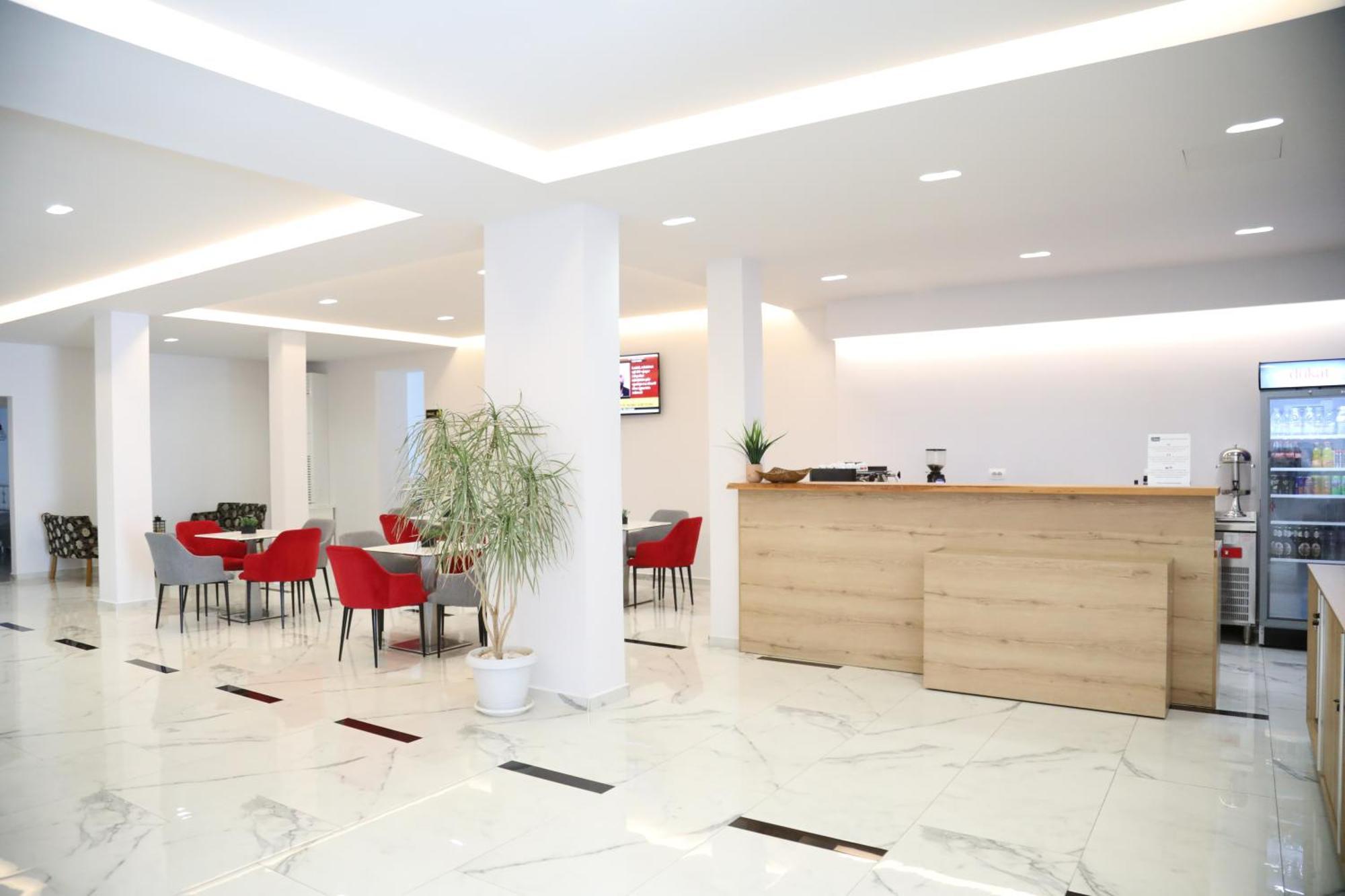 Relax Mea Hotel Saranda Zewnętrze zdjęcie