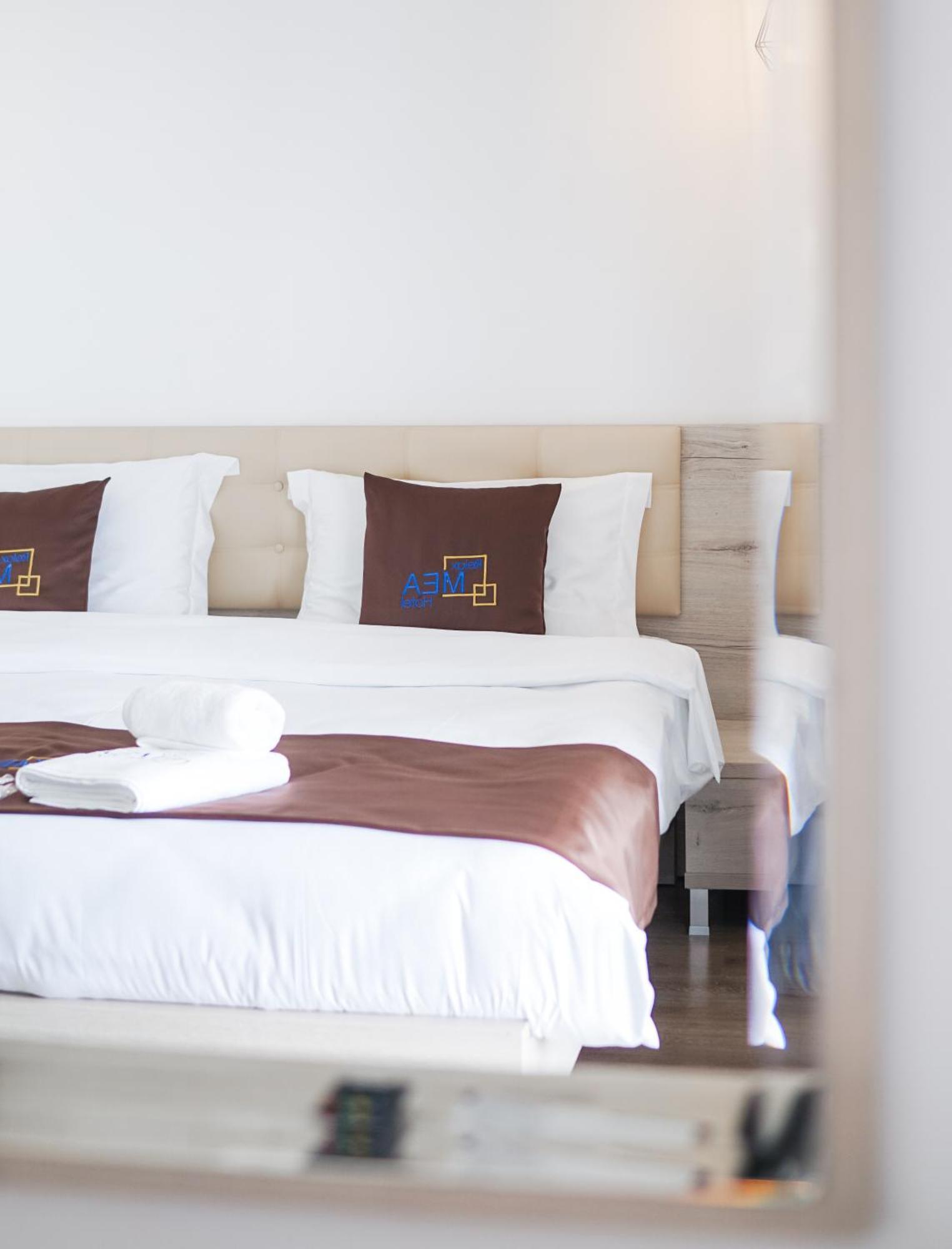 Relax Mea Hotel Saranda Zewnętrze zdjęcie