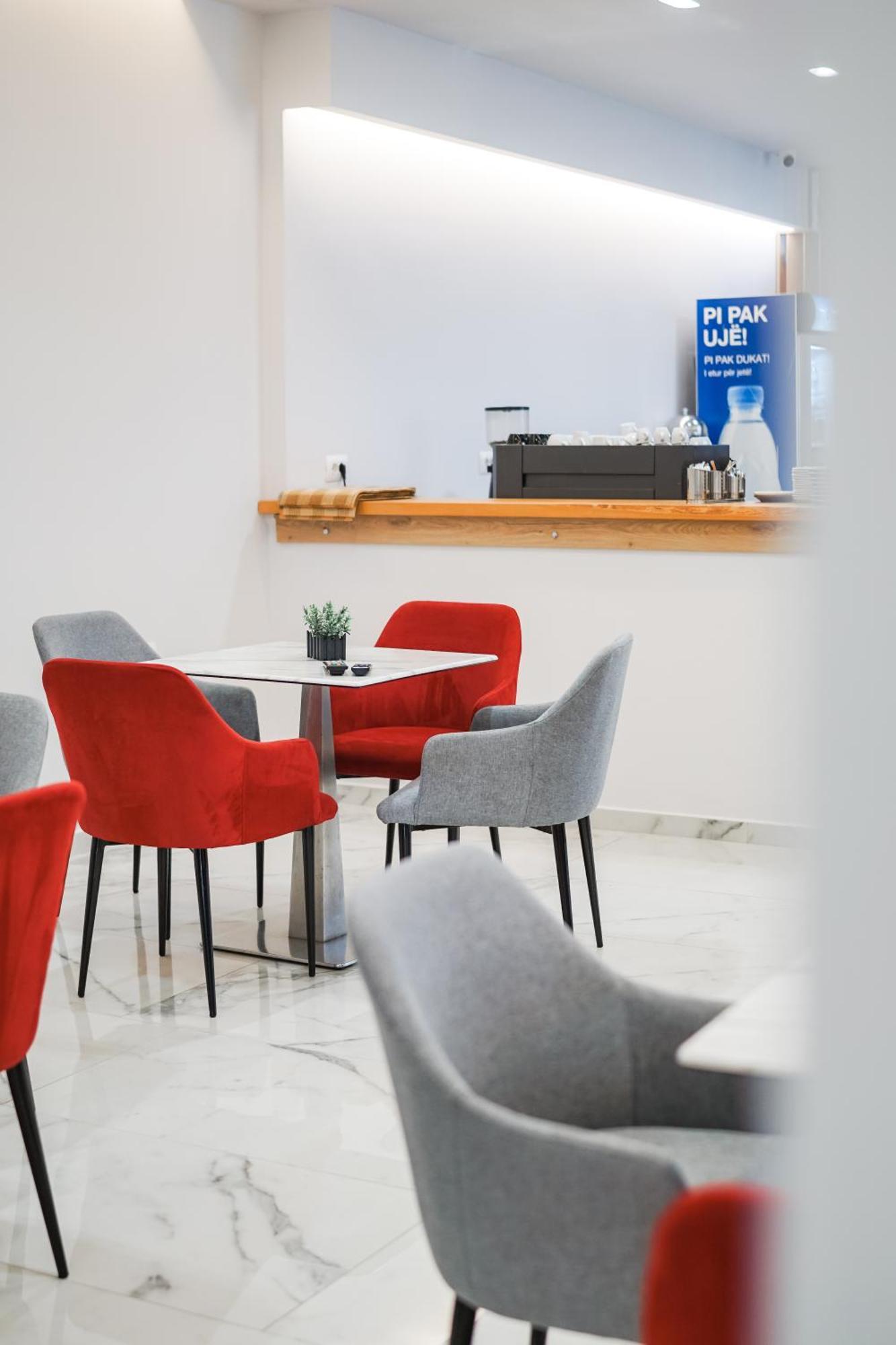 Relax Mea Hotel Saranda Zewnętrze zdjęcie